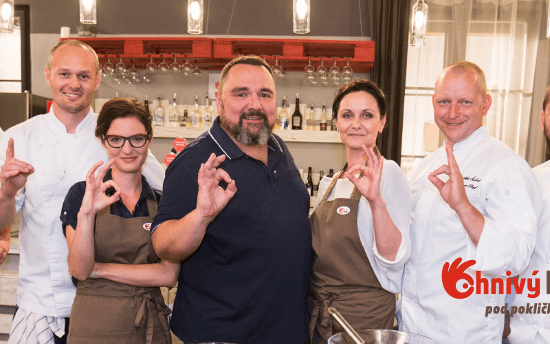 Ohnivý kuře pod pokličkou